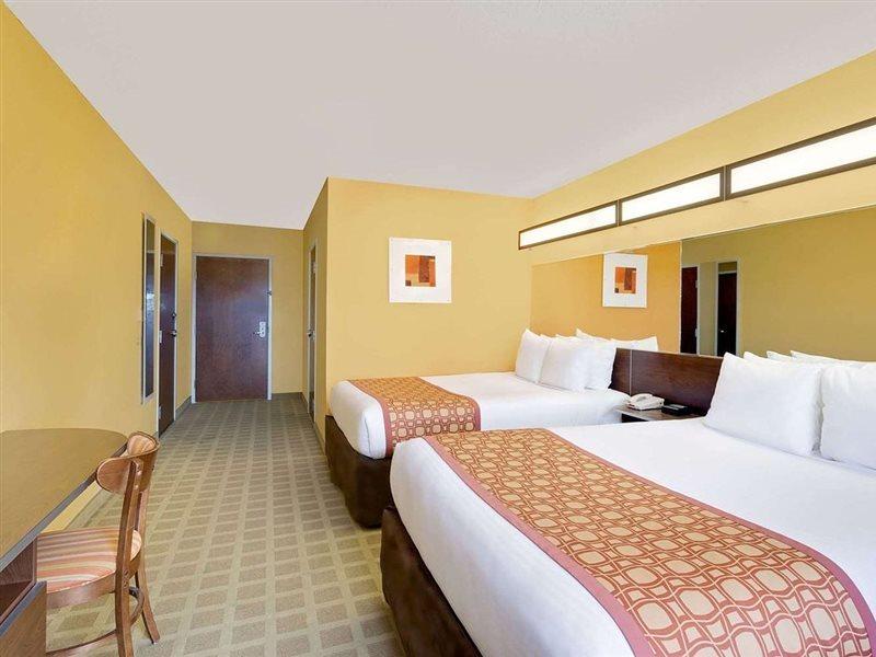 Microtel Inn & Suites By Wyndham Princeton Ngoại thất bức ảnh