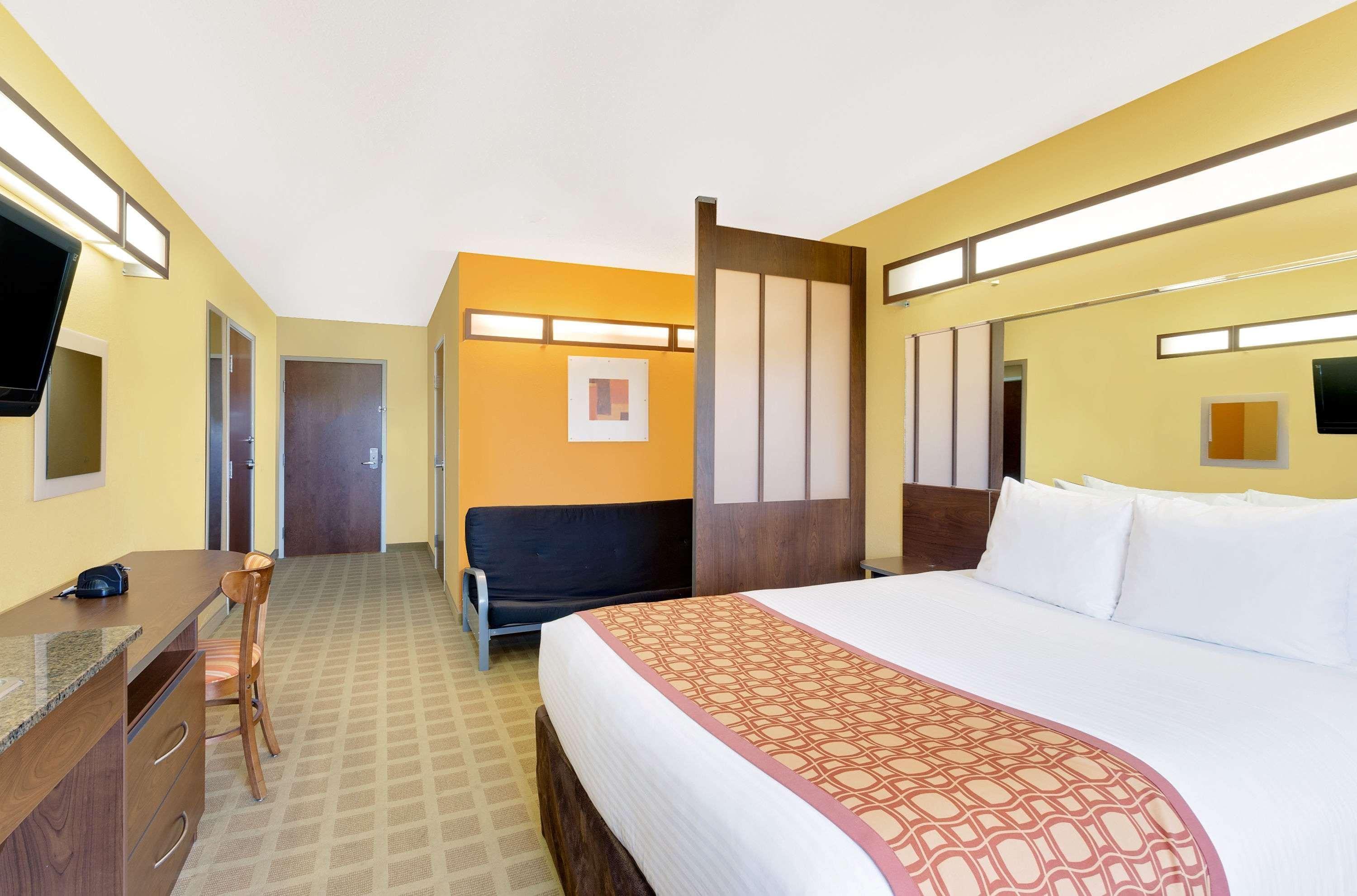 Microtel Inn & Suites By Wyndham Princeton Ngoại thất bức ảnh